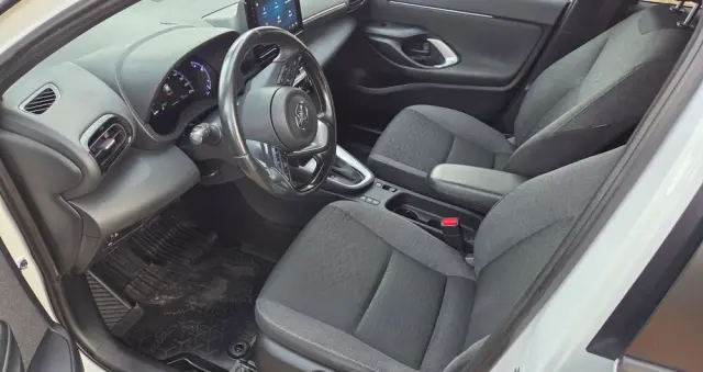 TOYOTA Yaris Cross Hybrid 1.5 Dynamic