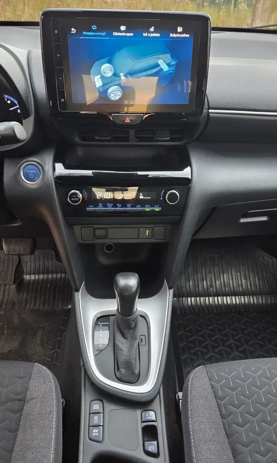 TOYOTA Yaris Cross Hybrid 1.5 Dynamic