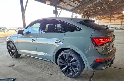 AUDI SQ5 
