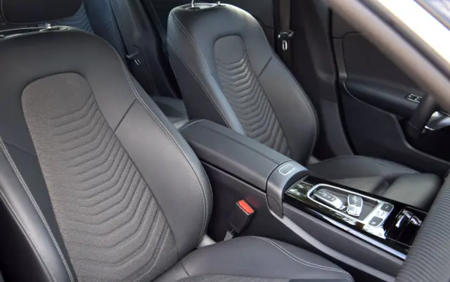 MERCEDES-BENZ CLA 200 mHEV AMG Line 7G-DCT