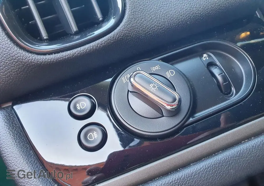 MINI Countryman Cooper SE All4 John Cooper Works Trim