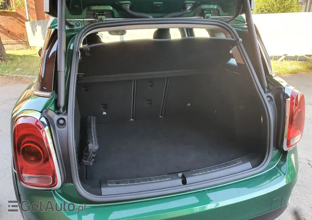 MINI Countryman Cooper SE All4 John Cooper Works Trim