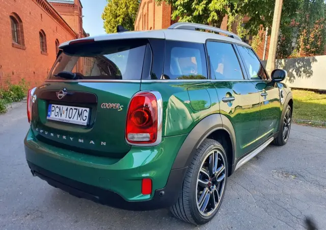 MINI Countryman Cooper SE All4 John Cooper Works Trim