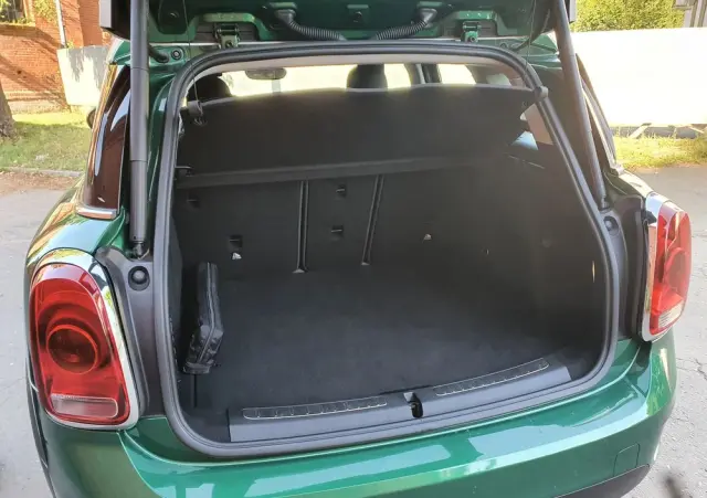 MINI Countryman Cooper SE All4 John Cooper Works Trim