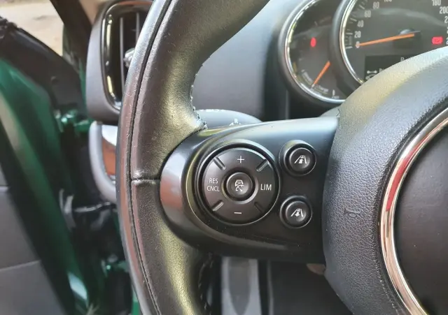 MINI Countryman Cooper SE All4 John Cooper Works Trim