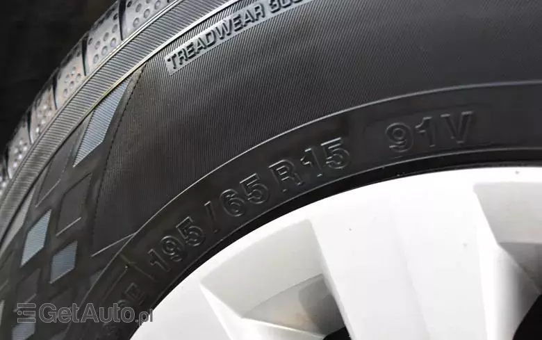 VOLKSWAGEN Golf VII 1.6 TDI BMT Trendline