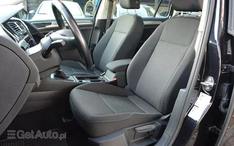 VOLKSWAGEN Golf VII 1.6 TDI BMT Trendline