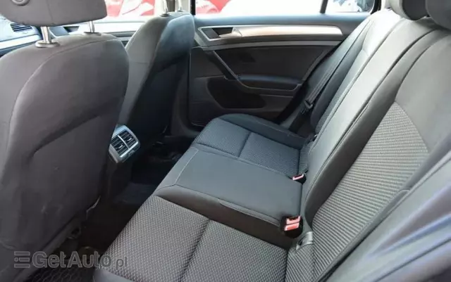 VOLKSWAGEN Golf VII 1.6 TDI BMT Trendline