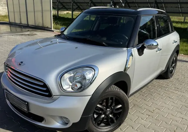 MINI Countryman D