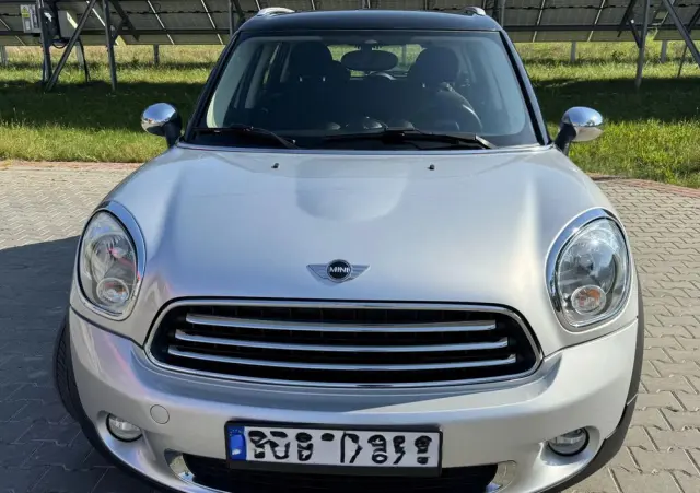 MINI Countryman D