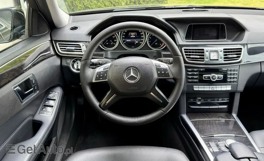 MERCEDES-BENZ Klasa E 200 7G-TRONIC Avantgarde