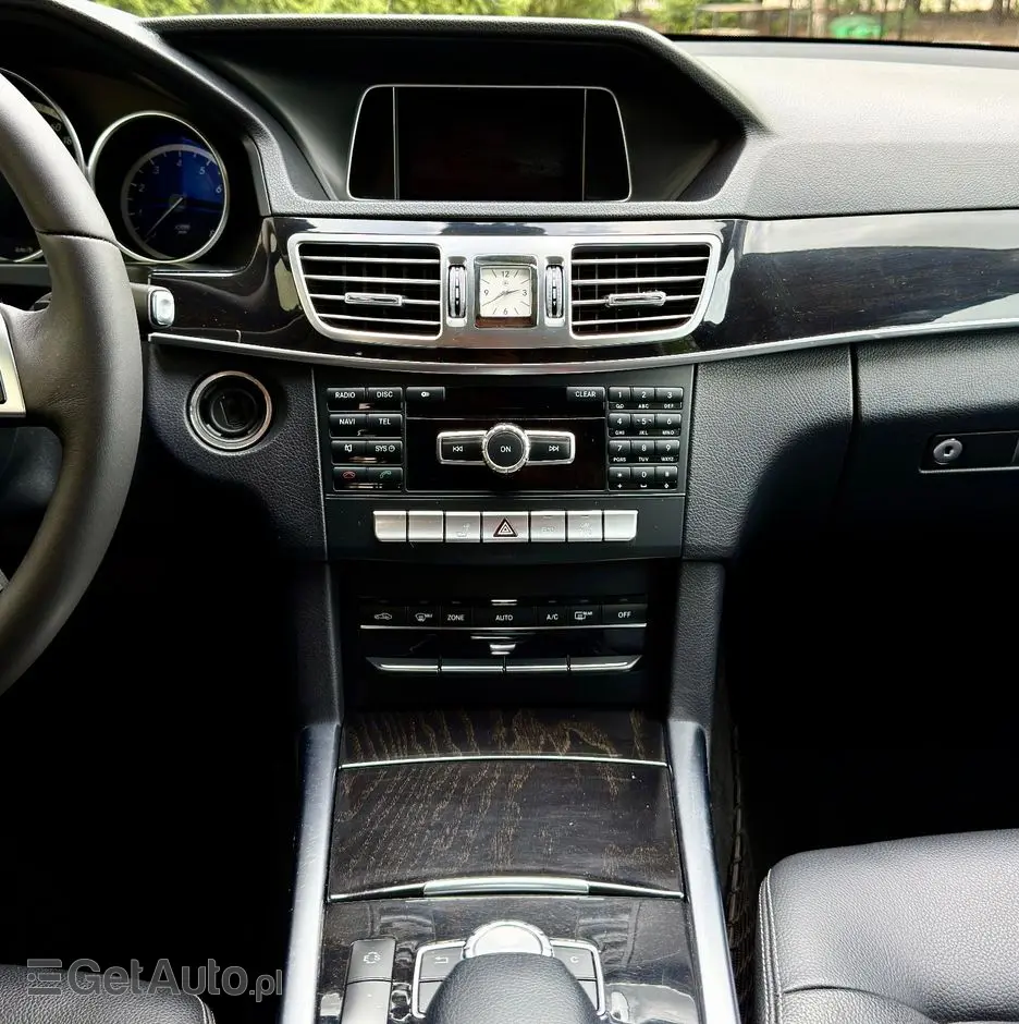 MERCEDES-BENZ Klasa E 200 7G-TRONIC Avantgarde