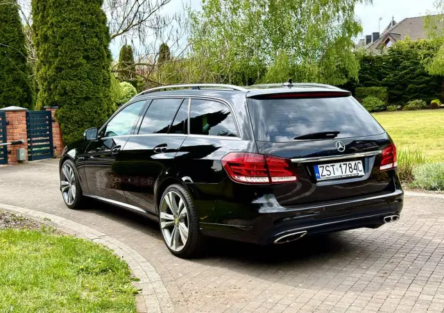 MERCEDES-BENZ Klasa E 200 7G-TRONIC Avantgarde