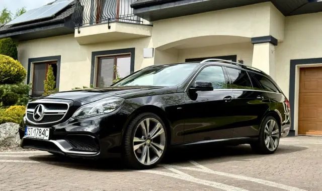 MERCEDES-BENZ Klasa E 200 7G-TRONIC Avantgarde
