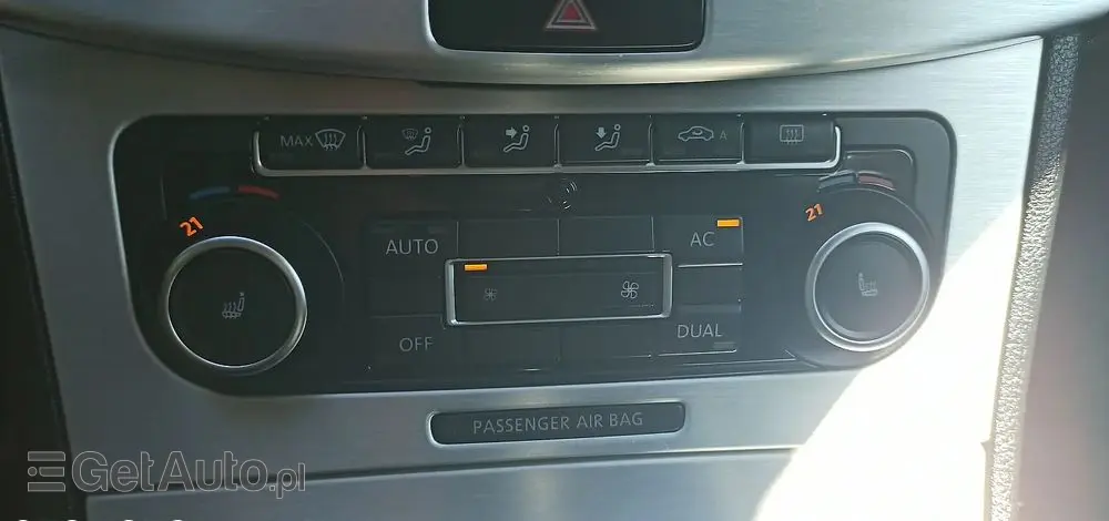 VOLKSWAGEN Passat 2.0 TDI DPF Highline DSG