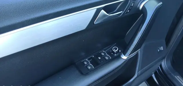 VOLKSWAGEN Passat 2.0 TDI DPF Highline DSG