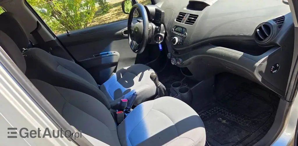 CHEVROLET Spark 