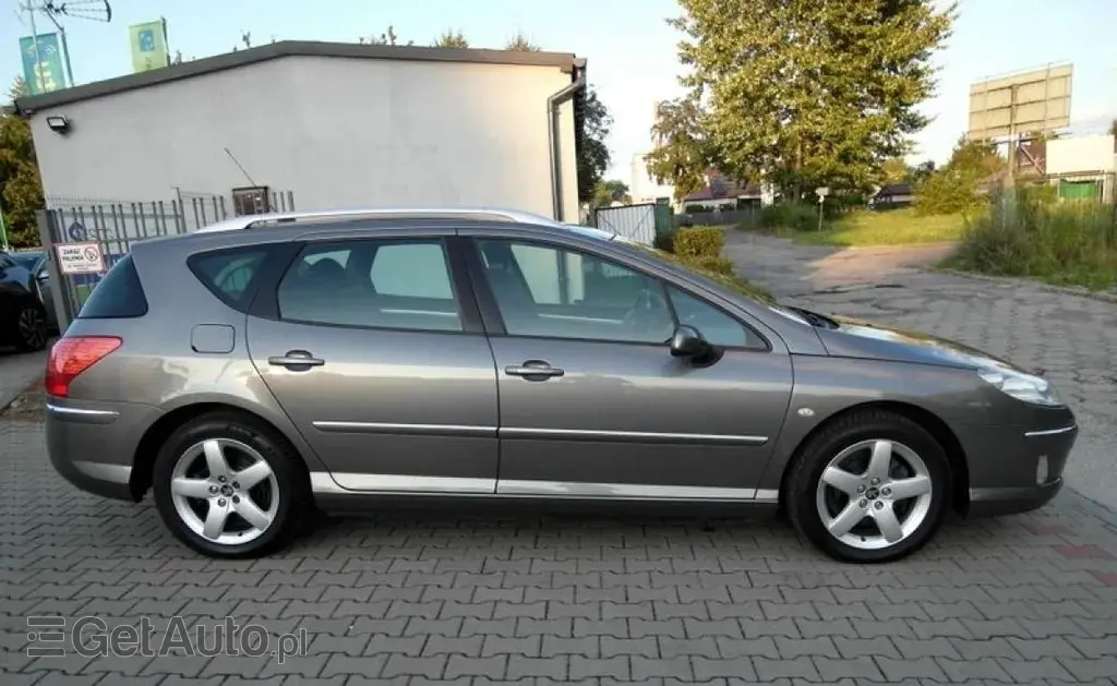 PEUGEOT 407 