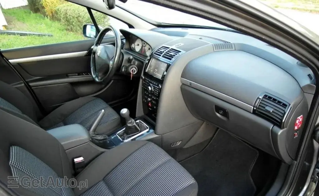 PEUGEOT 407 