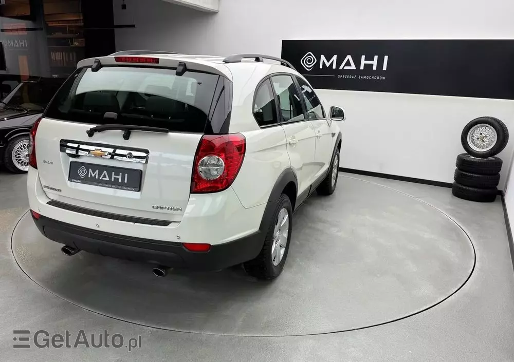 CHEVROLET Captiva 2.4 2WD LT