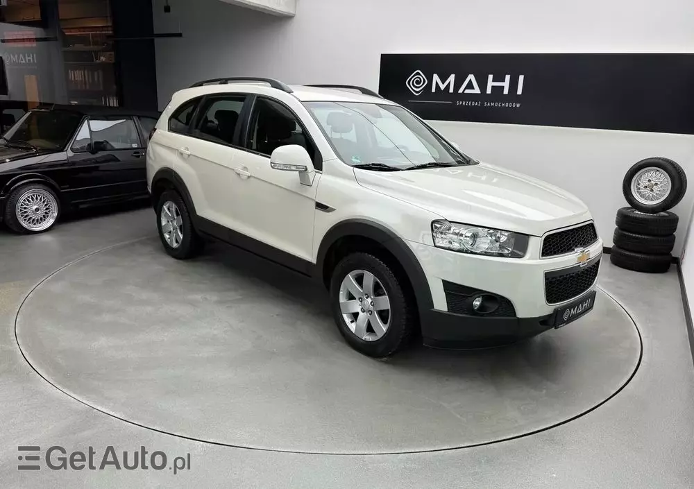 CHEVROLET Captiva 2.4 2WD LT