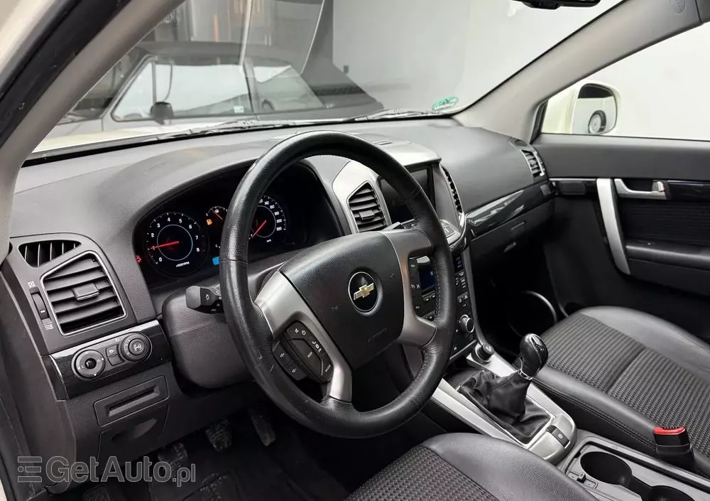 CHEVROLET Captiva 2.4 2WD LT