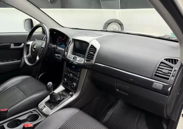 CHEVROLET Captiva 2.4 2WD LT