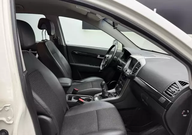 CHEVROLET Captiva 2.4 2WD LT