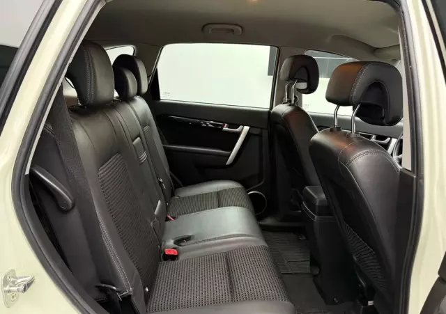 CHEVROLET Captiva 2.4 2WD LT