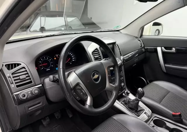 CHEVROLET Captiva 2.4 2WD LT
