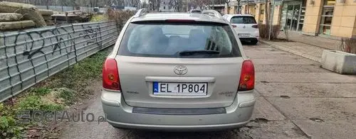 TOYOTA Avensis 