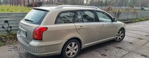 TOYOTA Avensis 