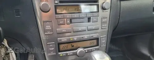 TOYOTA Avensis 