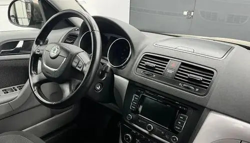 SKODA Yeti 