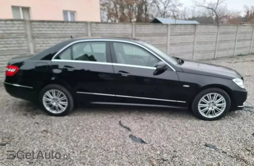MERCEDES-BENZ Klasa E 