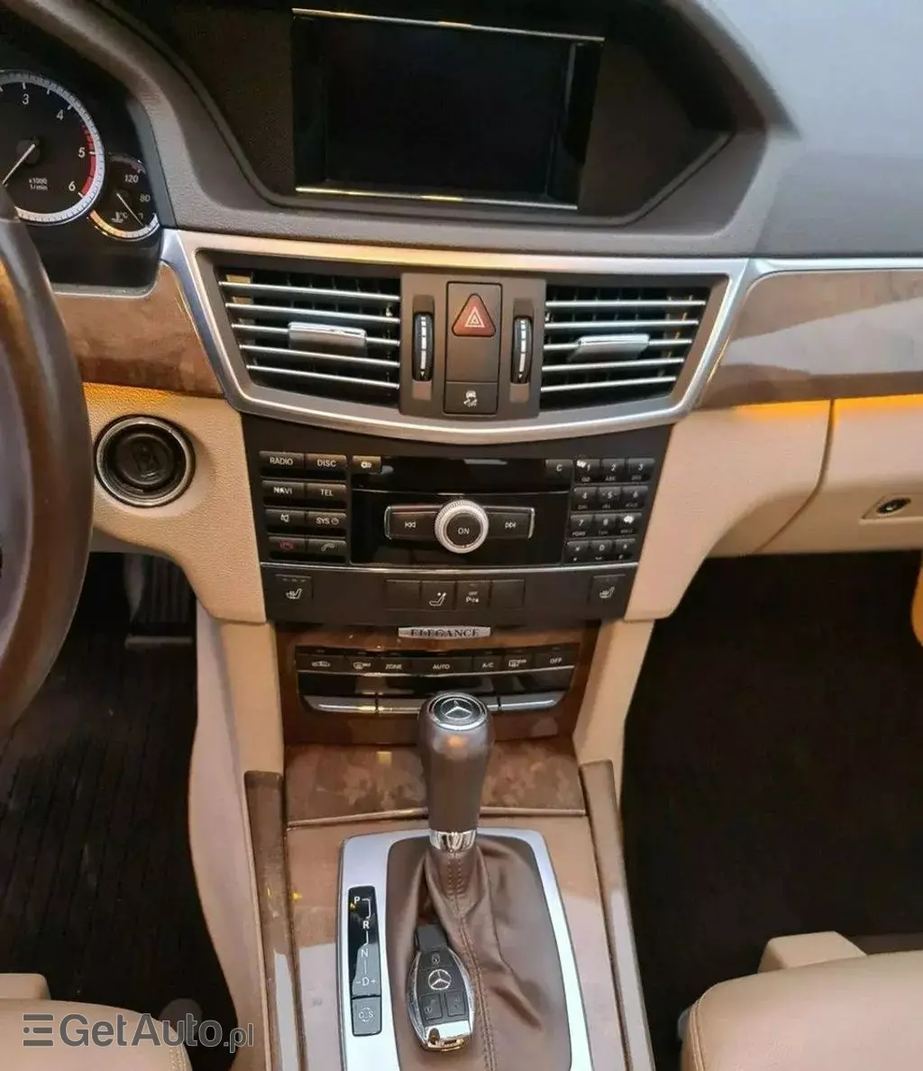 MERCEDES-BENZ Klasa E 