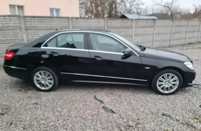 MERCEDES-BENZ Klasa E 