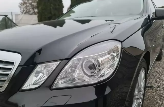 MERCEDES-BENZ Klasa E 