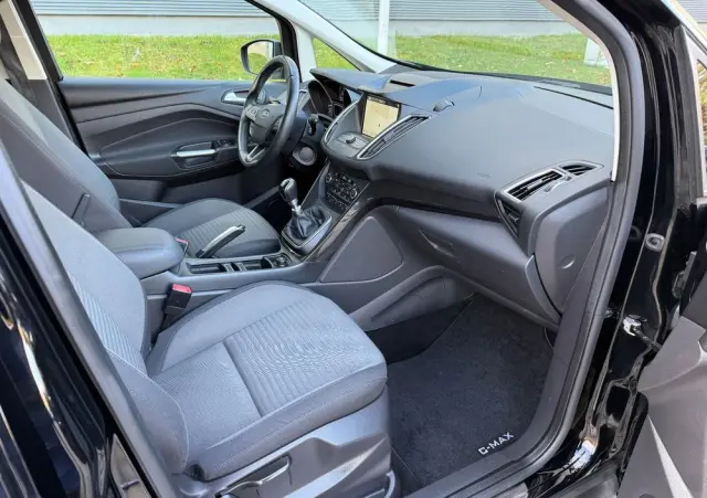 FORD Grand C-MAX 1.5 EcoBoost Start-Stopp-System Titanium