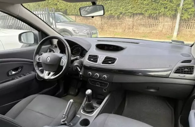 RENAULT Fluence 