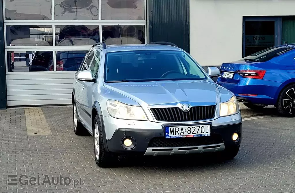 SKODA Octavia 