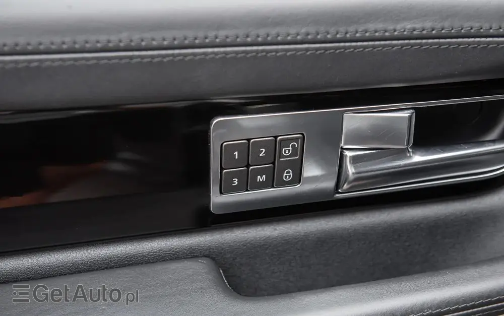 LAND ROVER Range Rover Sport S 3.0SD V6 HSE