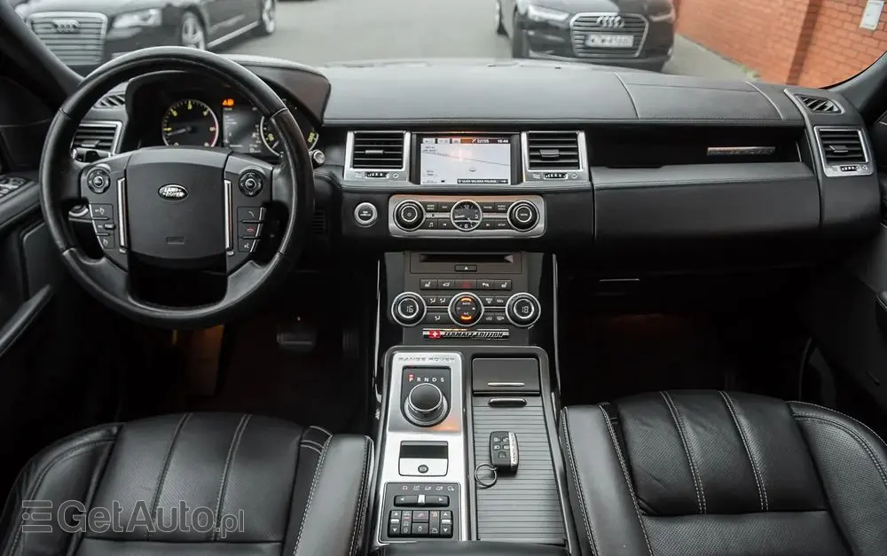 LAND ROVER Range Rover Sport S 3.0SD V6 HSE