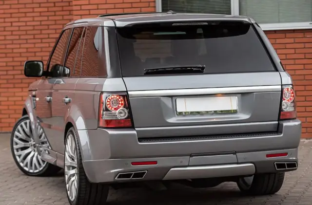 LAND ROVER Range Rover Sport S 3.0SD V6 HSE