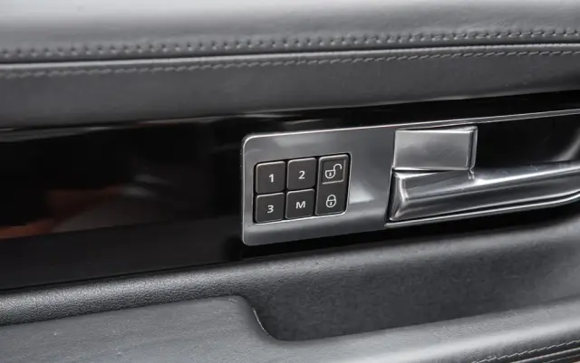 LAND ROVER Range Rover Sport S 3.0SD V6 HSE