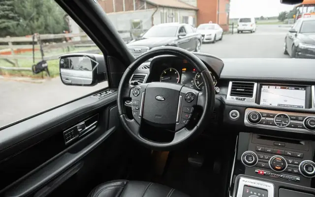 LAND ROVER Range Rover Sport S 3.0SD V6 HSE