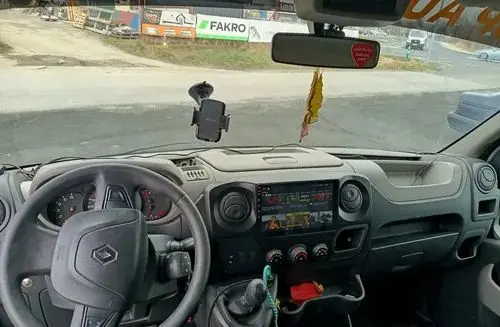 RENAULT Master 
