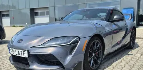 TOYOTA Supra 
