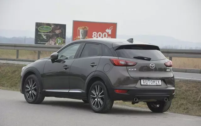 MAZDA CX-3 SKYACTIV-D 105 FWD Exclusive-Line