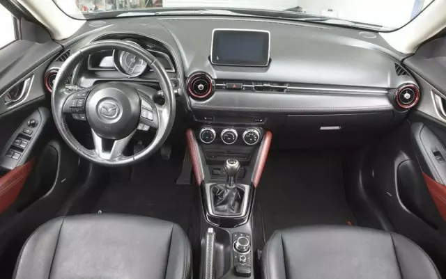 MAZDA CX-3 SKYACTIV-D 105 FWD Exclusive-Line